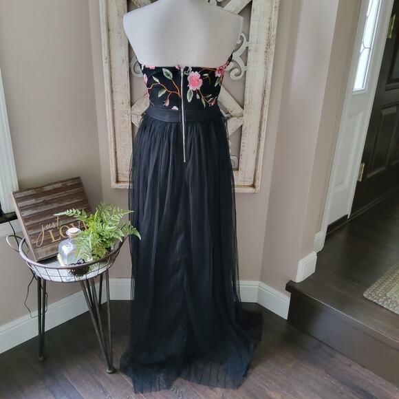 The Sang Women's Chiffon High Slit Strapless Maxi Dress in Black Floral - Picture 5 of 13